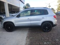 VOLKSWAGEN TIGUAN 2.0 TSI 16V 200CV TIPTRONIC /2011 CHIMA VEÍCULOS VENÂNCIO AIRES / Carros no Vale