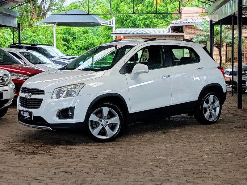 CHEVROLET TRACKER 1.8 LTZ 4X2 16V 2014 2013/2014 RICARDO VEÍCULOS TEUTÔNIA / Carros no Vale