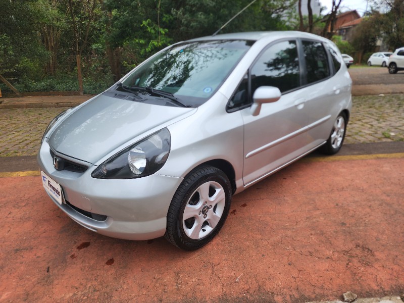 HONDA FIT 1.4 LX 16V FLEX 4P MANUAL 2005/2006 FERNANDO AUTOMÓVEIS | REVENDA DE CARROS ARROIO DO MEIO ARROIO DO MEIO / Carros no Vale