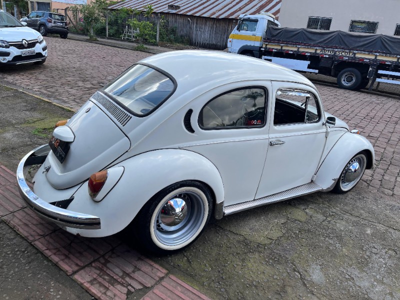 VOLKSWAGEN FUSCA 1300 1976/1976 AR MULTIMARCAS VENÂNCIO AIRES / Carros no Vale