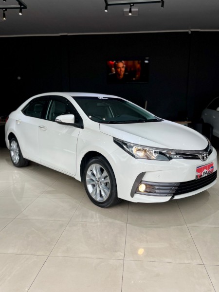 TOYOTA COROLLA XEI 2.0 FLEX 16V AUT. 2017/2018 JM AUTOMÓVEIS VENÂNCIO AIRES / Carros no Vale