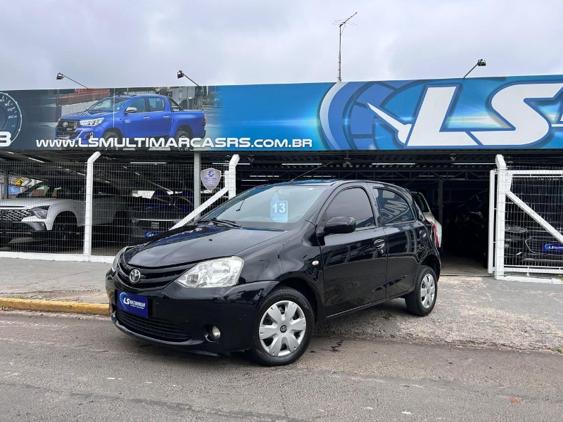 TOYOTA ETIOS XS 1.3 16V FLEX 2013/2013 LS MULTIMARCAS VENÂNCIO AIRES / Carros no Vale