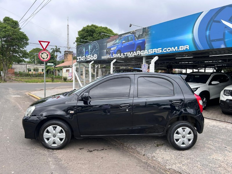 TOYOTA ETIOS XS 1.3 16V FLEX 2013/2013 LS MULTIMARCAS VENÂNCIO AIRES / Carros no Vale