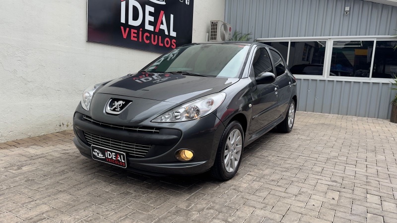 PEUGEOT 207 XS 1.6 /2011 IDEAL VEÍCULOS LAJEADO / Carros no Vale