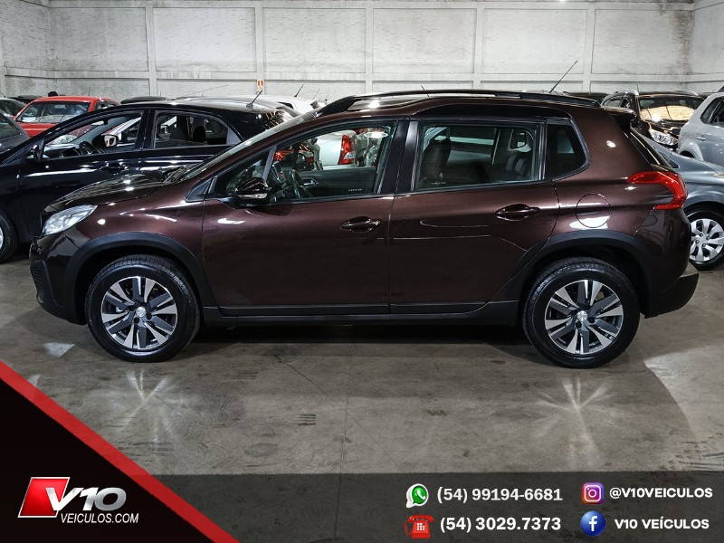 PEUGEOT 2008 1.6 GRIFFE THP 4P FLEX AUT 2020/2020 V10 VEÍCULOS CAXIAS DO SUL / Carros no Vale