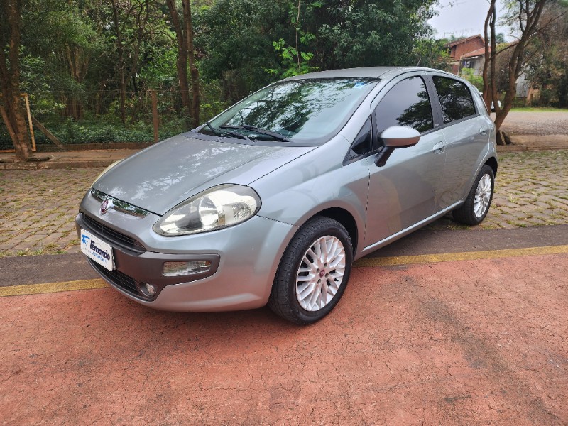 FIAT PUNTO 1.6 ESSENCE 2014/2014 FERNANDO AUTOMÓVEIS | REVENDA DE CARROS ARROIO DO MEIO ARROIO DO MEIO / Carros no Vale