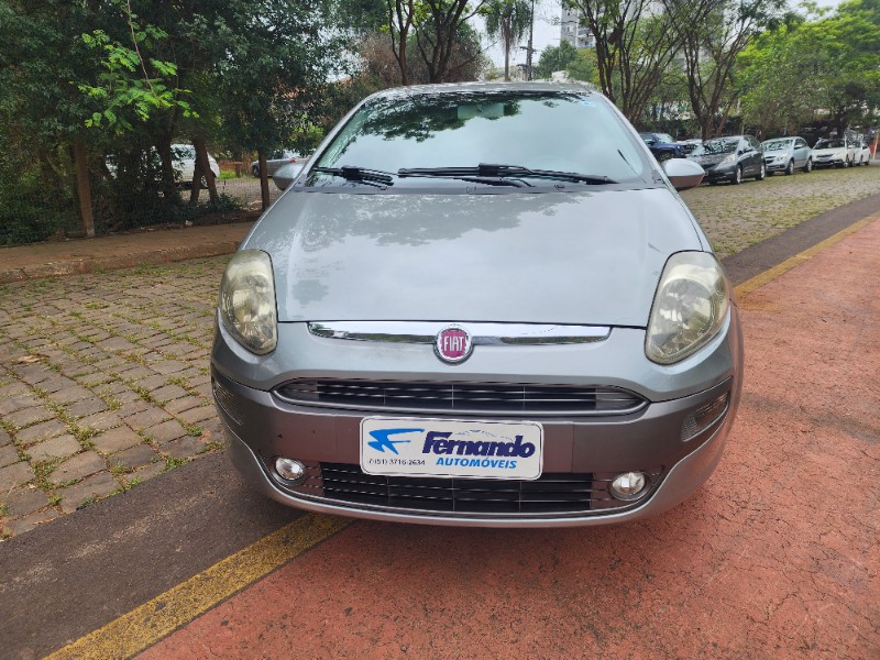 FIAT PUNTO 1.6 ESSENCE 2014/2014 FERNANDO AUTOMÓVEIS | REVENDA DE CARROS ARROIO DO MEIO ARROIO DO MEIO / Carros no Vale