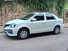 TOYOTA ETIOS 1.5 X AT SEDAN 2019/2019 STOPCAR MULTIMARCAS ESTRELA / Carros no Vale