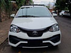 TOYOTA ETIOS 1.5 X AT SEDAN 2019/2019 STOPCAR MULTIMARCAS ESTRELA / Carros no Vale