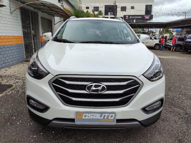 HYUNDAI IX 35 IX35 2.0 GL 4X2 16V FLEX 4P AUTOMÁTICO 2019/2019 ROSAUTO VEÍCULOS VENÂNCIO AIRES / Carros no Vale