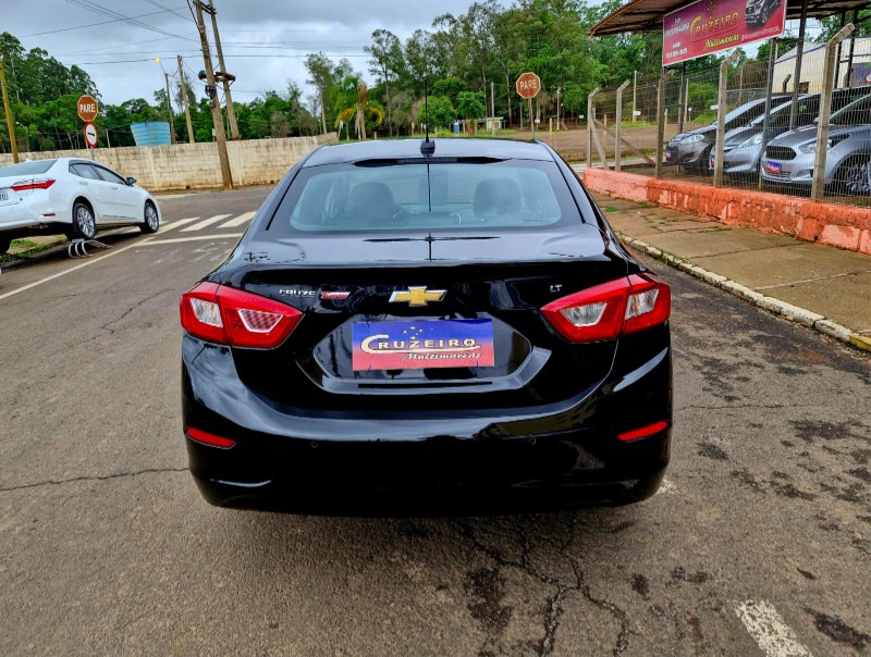 CHEVROLET CRUZE 1.4 LT TURBO 2016/2017 CRUZEIRO MULTIMARCAS CRUZEIRO DO SUL / Carros no Vale