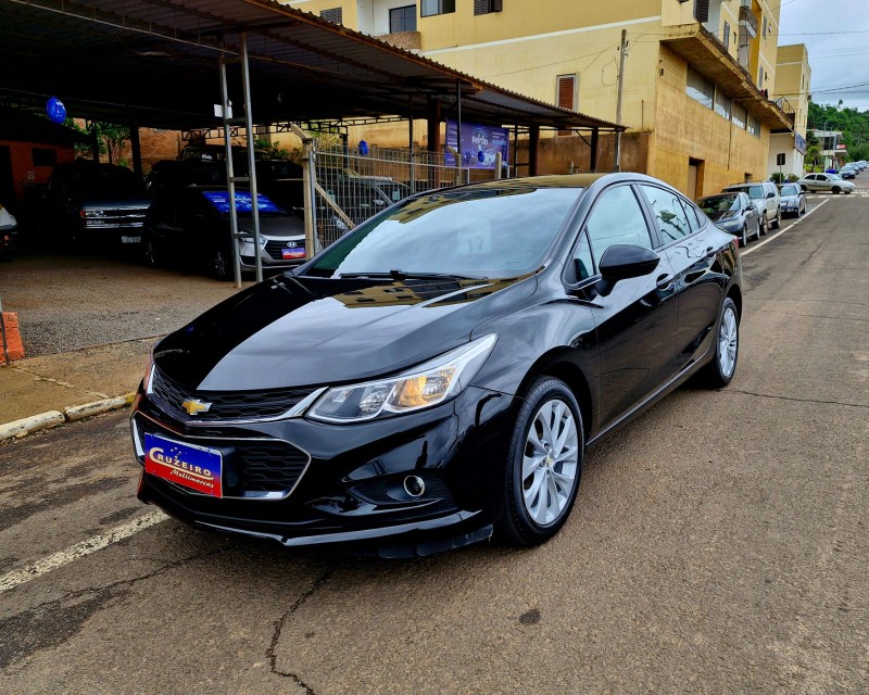 CHEVROLET CRUZE 1.4 LT TURBO 2016/2017 CRUZEIRO MULTIMARCAS CRUZEIRO DO SUL / Carros no Vale