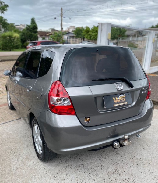 HONDA FIT 1.4 LXL 2003/2004 WS MULTIMARCAS VENÂNCIO AIRES / Carros no Vale