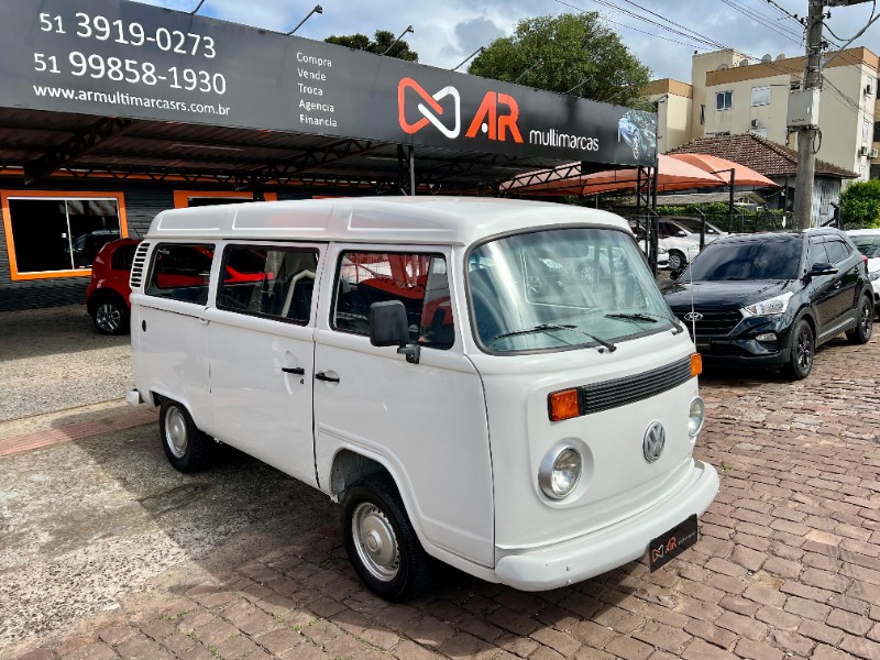 VOLKSWAGEN KOMBI STANDARD 1.6 8V 2003/2003 AR MULTIMARCAS VENÂNCIO AIRES / Carros no Vale