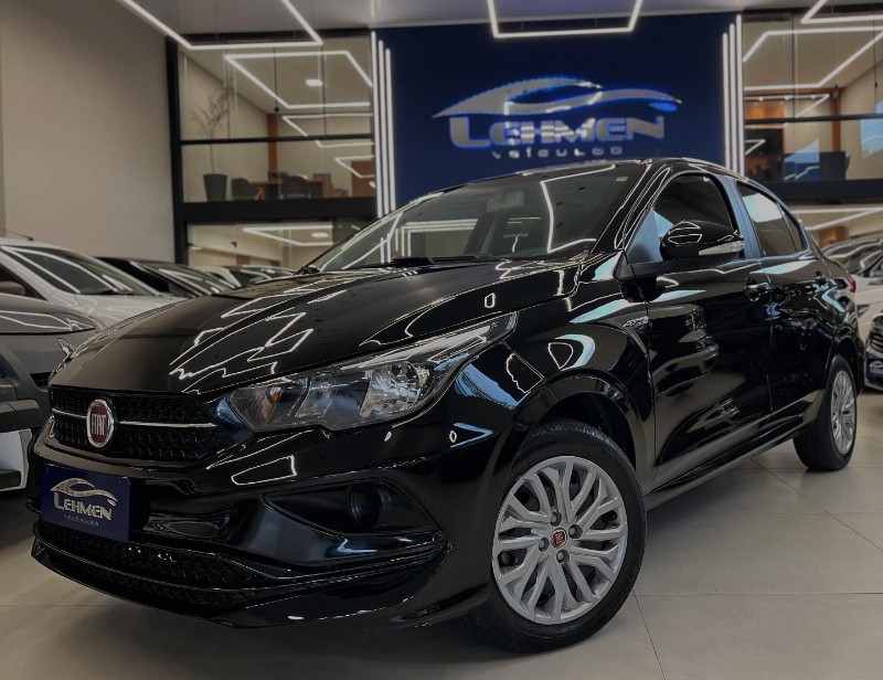 FIAT CRONOS 1.8 DRIVE 16V 2020/2020 LEHMEN VEÍCULOS VENÂNCIO AIRES / Carros no Vale