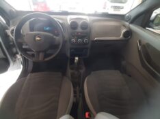 CHEVROLET AGILE 1.4 LTZ 2012/2013 RENAUTO VEÍCULOS LAJEADO / Carros no Vale