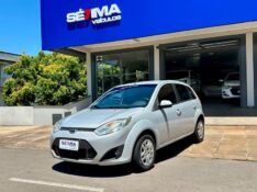 FORD FIESTA HATCH 1.6L SE 2014/2014 SÉTIMA VEÍCULOS GUAPORÉ / Carros no Vale