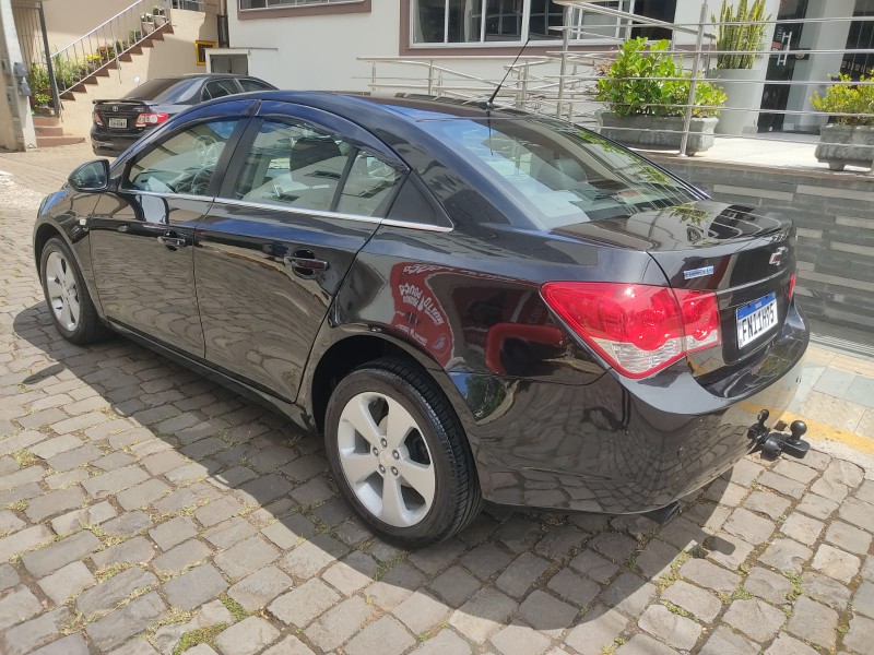 CHEVROLET CRUZE 1.8 LT 2014 2013/2014 ALTERNATIVA VEÍCULOS LAJEADO / Carros no Vale