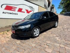 KIA CERATO 1.6 2010/2010 ELY AUTOMÓVEIS LAJEADO / Carros no Vale