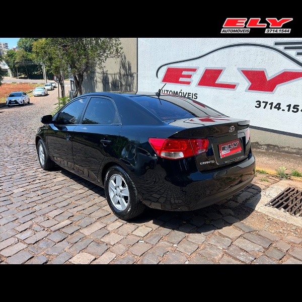 KIA CERATO 1.6 - 2010