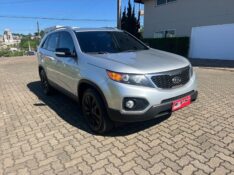 KIA SORENTO 2.4 2012/2012 ELY AUTOMÓVEIS LAJEADO / Carros no Vale