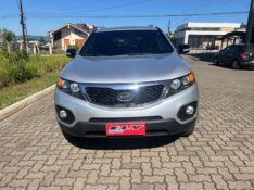 KIA SORENTO 2.4 2012/2012 ELY AUTOMÓVEIS LAJEADO / Carros no Vale