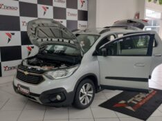 CHEVROLET SPIN 1.8 ACTIV 8V FLEX 4P AUTOMÁTICO 2019/2019 TIAGO AUTOMÓVEIS VENÂNCIO AIRES / Carros no Vale