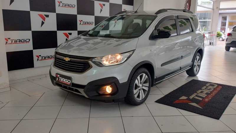 CHEVROLET SPIN 1.8 ACTIV 8V FLEX 4P AUTOMÁTICO 2019/2019 TIAGO AUTOMÓVEIS VENÂNCIO AIRES / Carros no Vale