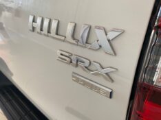 TOYOTA HILUX CD SRX 2.8 4X4 2018/2024 TONHO AUTOMÓVEIS LAJEADO / Carros no Vale