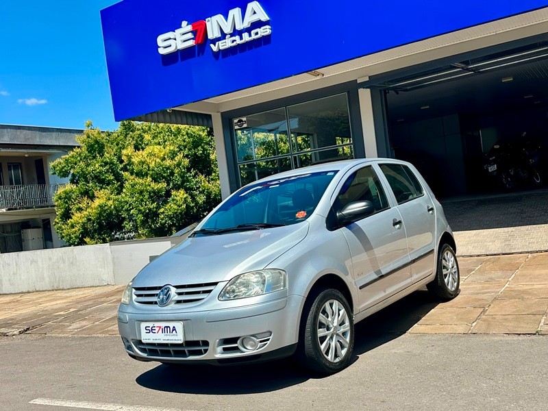 VOLKSWAGEN FOX PLUS 1.6 2007/2007 SÉTIMA VEÍCULOS GUAPORÉ / Carros no Vale