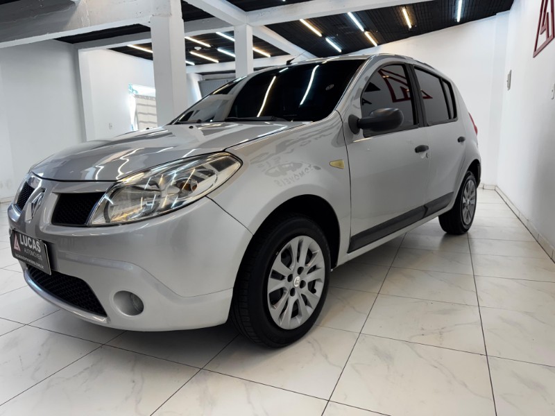 RENAULT SANDERO 1.6 EXPRESSION 8V 2009/2009 LUCAS AUTOMÓVEIS BOM RETIRO DO SUL / Carros no Vale