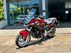 HONDA MOTOS NC 750X 2019/2020 SÉTIMA VEÍCULOS GUAPORÉ / Carros no Vale