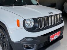 JEEP RENEGADE 1.8 16V SPORT 2016/2016 JM AUTOMÓVEIS VENÂNCIO AIRES / Carros no Vale