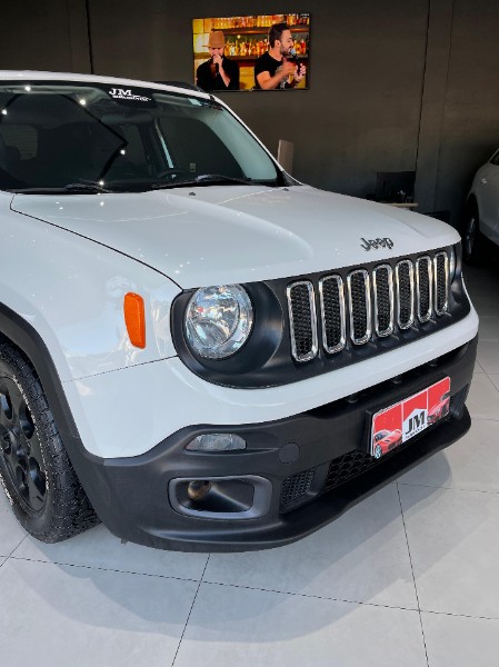 JEEP RENEGADE 1.8 16V SPORT 2016/2016 JM AUTOMÓVEIS VENÂNCIO AIRES / Carros no Vale