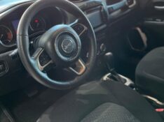 JEEP RENEGADE 1.8 16V SPORT 2016/2016 JM AUTOMÓVEIS VENÂNCIO AIRES / Carros no Vale