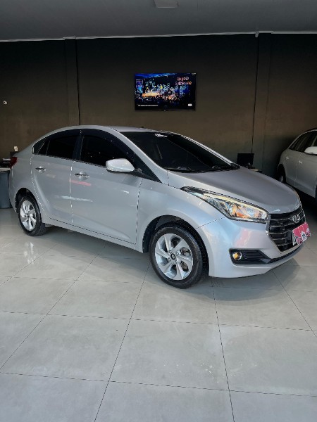 HYUNDAI HB20S 1.6 PREMIUM 2017/2017 JM AUTOMÓVEIS VENÂNCIO AIRES / Carros no Vale