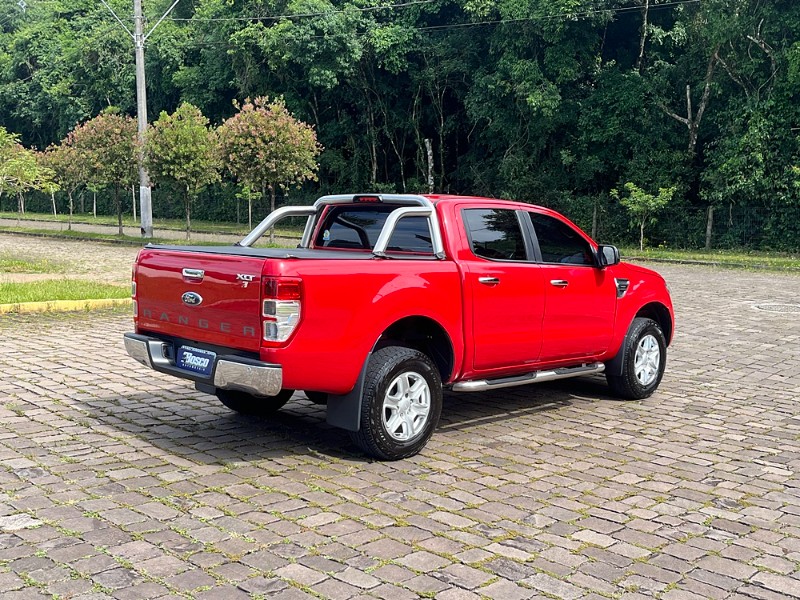 FORD RANGER 2.5 XLT 4X2 CD 16V FLEX 4P MANUAL - 2015