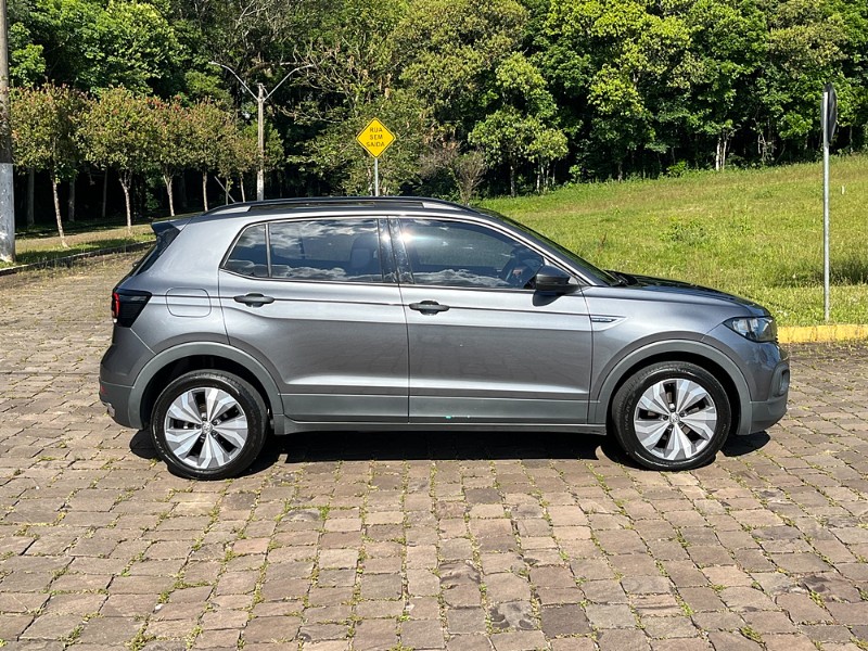 VOLKSWAGEN T-CROSS 1.0 200 TSI TOTAL FLEX COMFORTLINE AUTOMÁTICO 2020/2020 BOSCO AUTOMÓVEIS GUAPORÉ / Carros no Vale