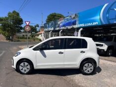 VOLKSWAGEN UP! TAKE 1.0 TOTAL FLEX 12V 5P 2017/2018 LS MULTIMARCAS VENÂNCIO AIRES / Carros no Vale