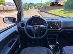 VOLKSWAGEN UP! TAKE 1.0 TOTAL FLEX 12V 5P 2017/2018 LS MULTIMARCAS VENÂNCIO AIRES / Carros no Vale