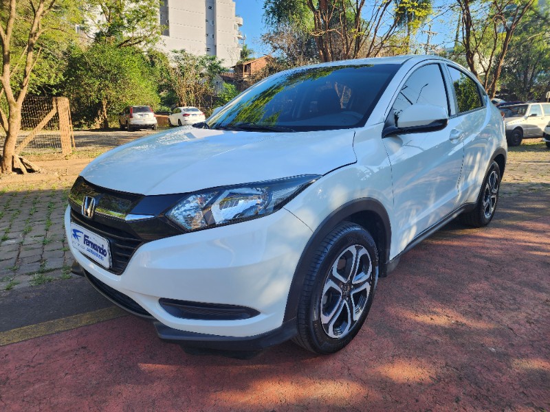 HONDA HR-V 1.8 16V LX 2015/2016 FERNANDO AUTOMÓVEIS | REVENDA DE CARROS ARROIO DO MEIO ARROIO DO MEIO / Carros no Vale