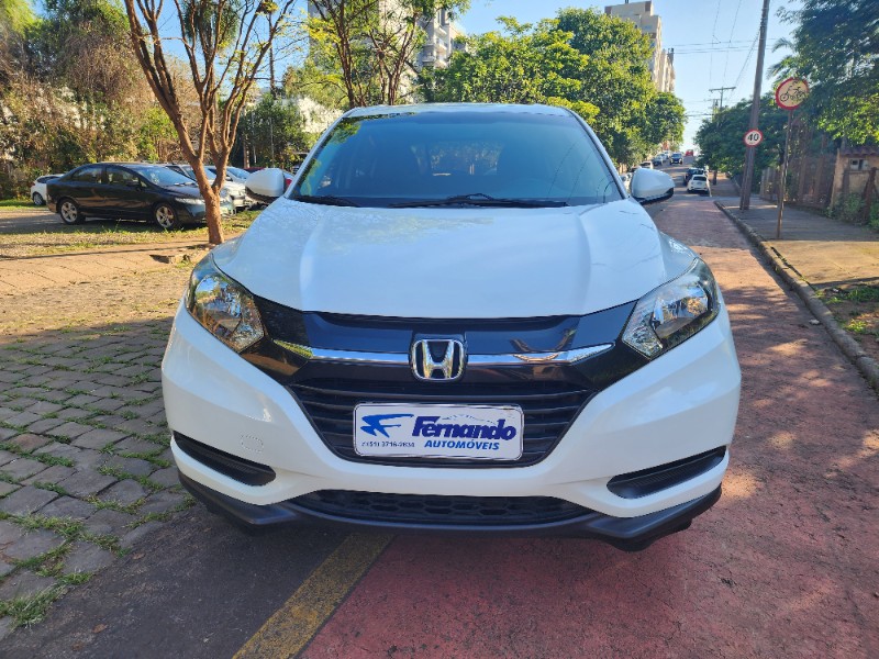 HONDA HR-V 1.8 16V LX 2015/2016 FERNANDO AUTOMÓVEIS | REVENDA DE CARROS ARROIO DO MEIO ARROIO DO MEIO / Carros no Vale