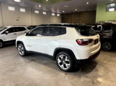 JEEP COMPASS 2.0 16V FLEX LIMITED AUTOMÁTICO 2016/2017 M&C AUTOMÓVEIS CAXIAS DO SUL / Carros no Vale