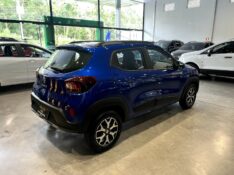 RENAULT KWID 1.0 OUTSIDER 2022/2023 M&C AUTOMÓVEIS CAXIAS DO SUL / Carros no Vale