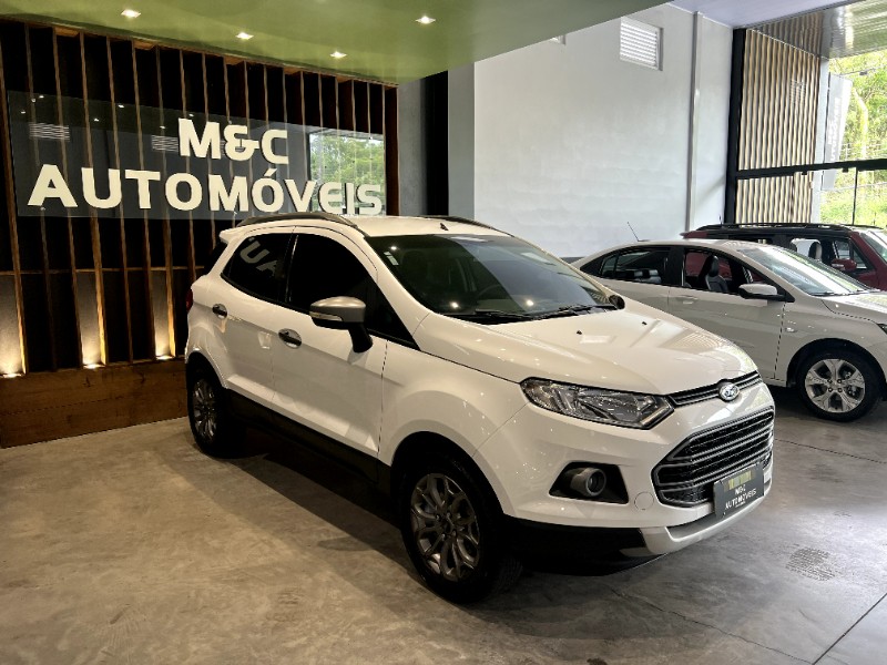 FORD ECOSPORT 1.6 FREESTYLE 16V 2014/2015 M&C AUTOMÓVEIS CAXIAS DO SUL / Carros no Vale