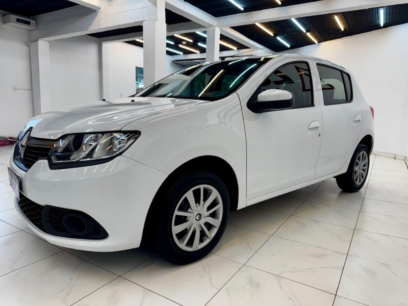 RENAULT SANDERO 1.0 AUTHENTIQUE 2018/2018 LUCAS AUTOMÓVEIS BOM RETIRO DO SUL / Carros no Vale