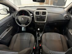 RENAULT SANDERO 1.0 AUTHENTIQUE 2018/2018 LUCAS AUTOMÓVEIS BOM RETIRO DO SUL / Carros no Vale