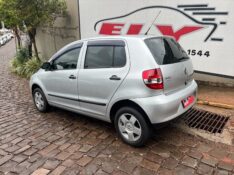 VOLKSWAGEN FOX 1.0 2009/2009 ELY AUTOMÓVEIS LAJEADO / Carros no Vale