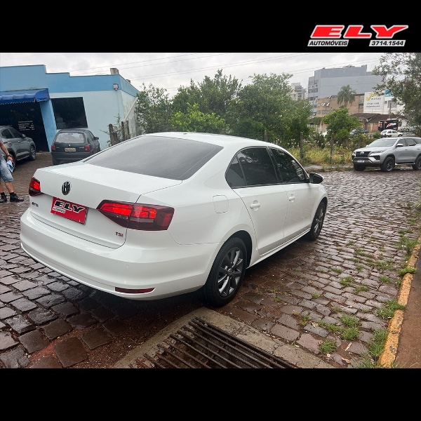 VOLKSWAGEN JETTA 1.4 16V TSI TRENDLINE GASOLINA 4P TIPTRONIC - 2016