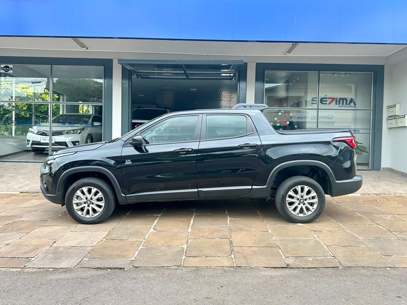 FIAT TORO FREEDOM 2.4 AT9 2018/2018 SÉTIMA VEÍCULOS GUAPORÉ / Carros no Vale